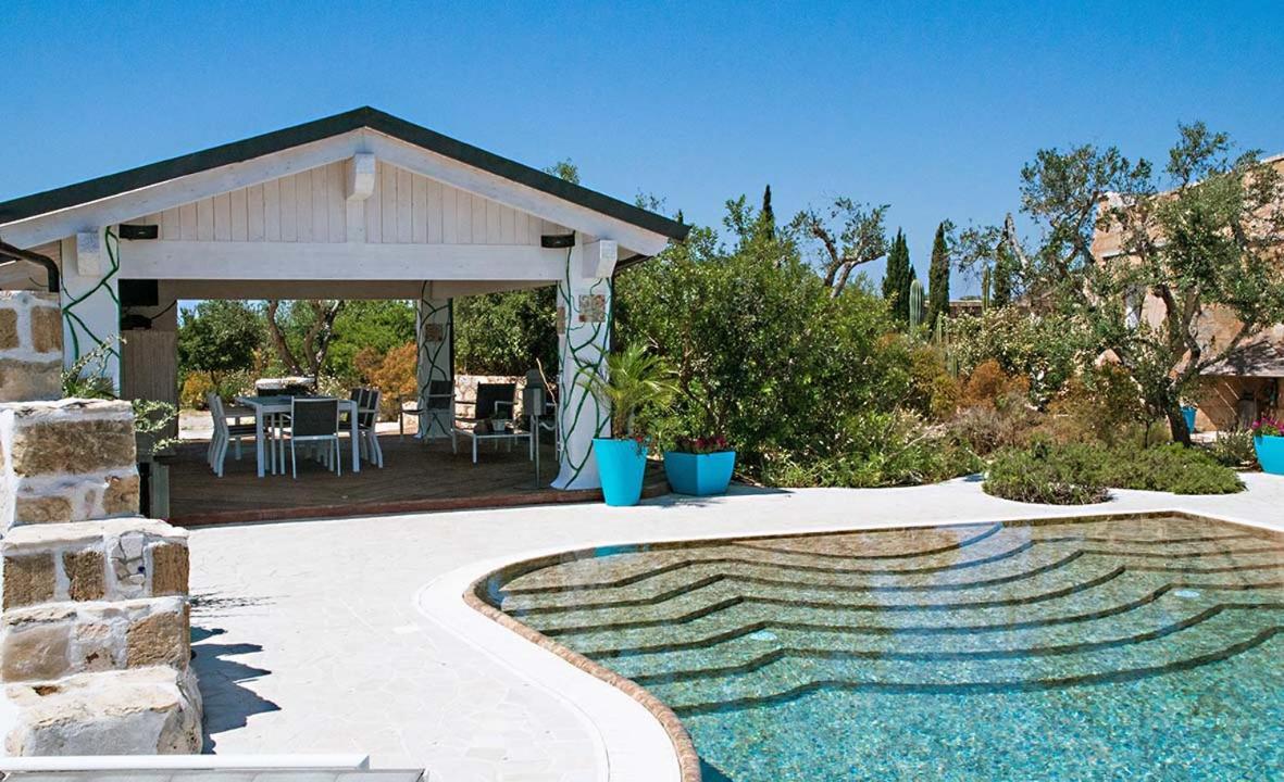 Trulli Altomare Villa Alliste Kültér fotó